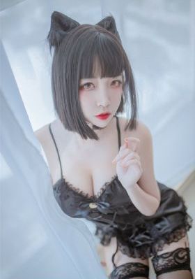 日韩白嫩白嫩bbwbbwbbw_4K全集免费播放
