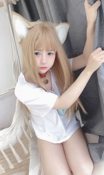 桌子下面摸她内裤小说_HD在线观看完整版
